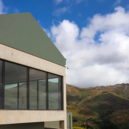 Silken Mezio National Park 索茹