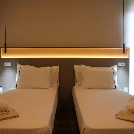 Silken Mezio National Park 酒店 4*