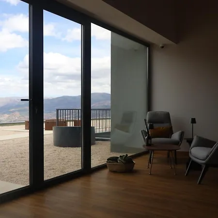 Silken Mezio National Park 酒店 4*