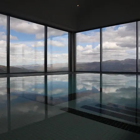 Silken Mezio National Park 4* 索茹