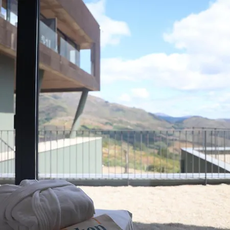 Hotel Silken Mezio National Park 4*