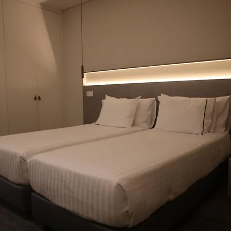 Mezio National Park 酒店 4*