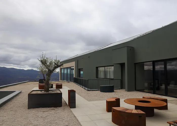 Silken Mezio National Park 호텔