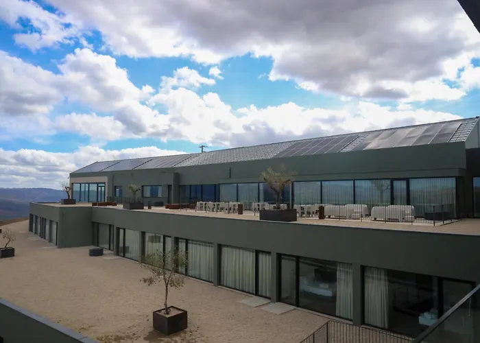 호텔 Silken Mezio National Park