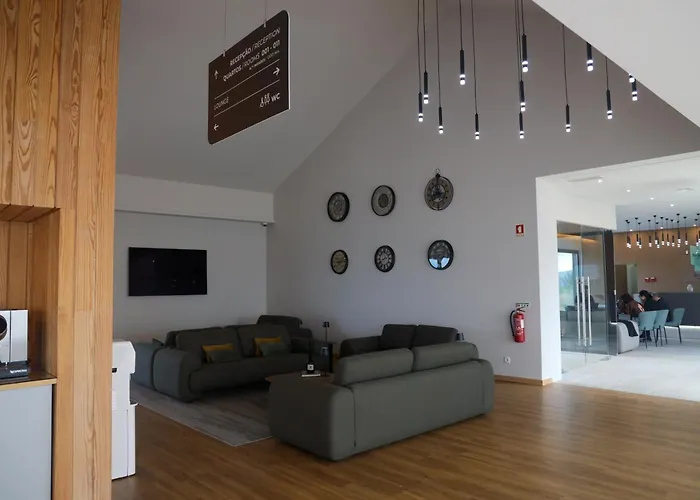 호텔 Silken Mezio National Park 소아주