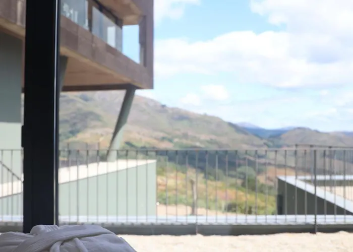 호텔 Silken Mezio National Park 4*