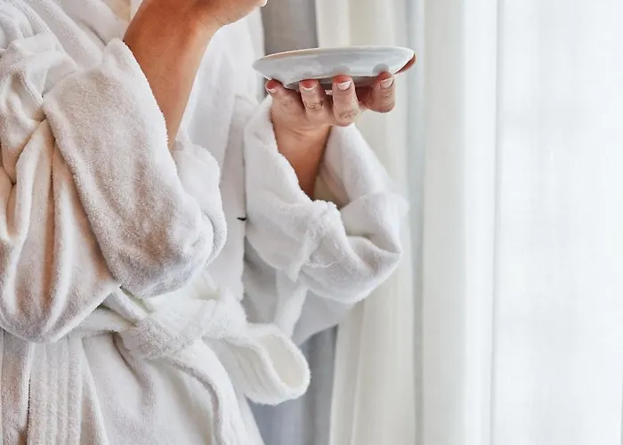 Silken Mezio National Park 호텔 4*